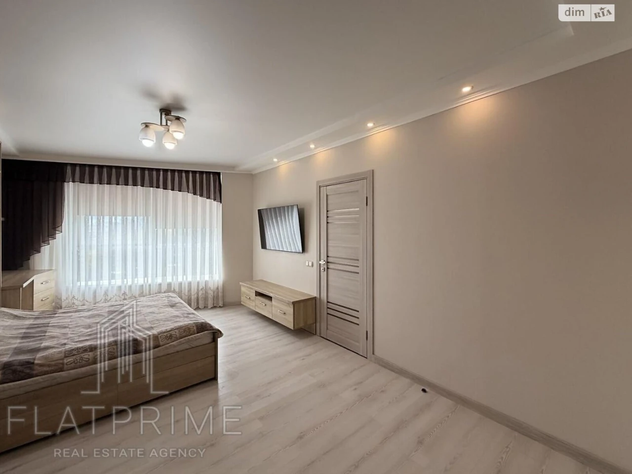 Apartment for Sale in Holosiiv