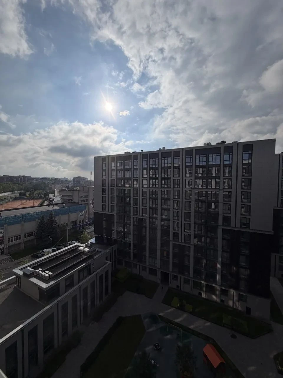 For Sale: 3-bedroom apartment, Center, Geneva Residence