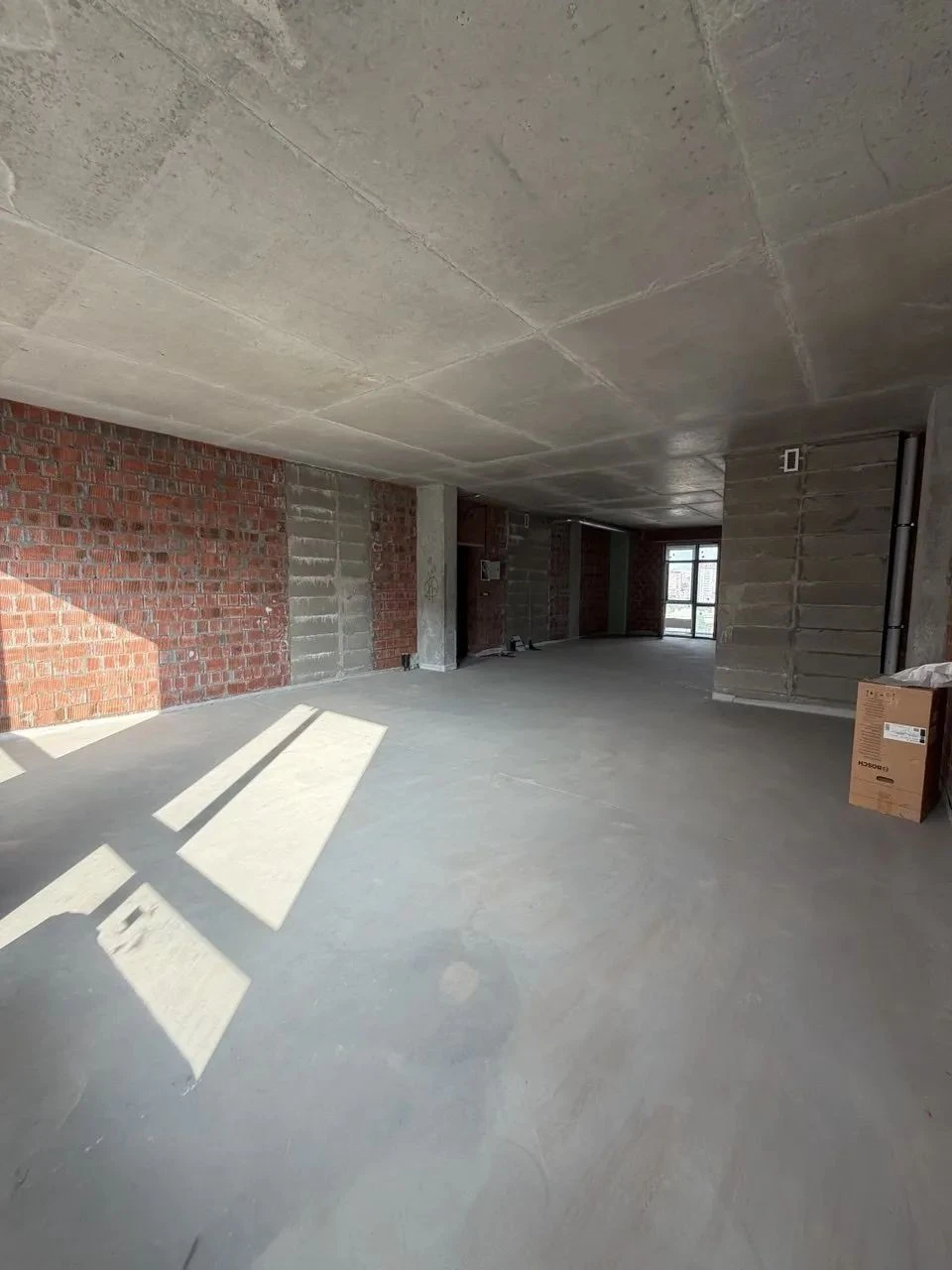 For Sale: 3-bedroom apartment, Center, Geneva Residence