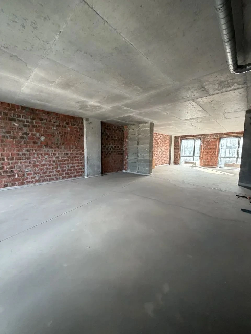 For Sale: 3-bedroom apartment, Center, Geneva Residence