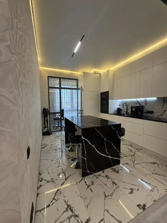 For Sale, Center (Kirovsky), Geneve Residence