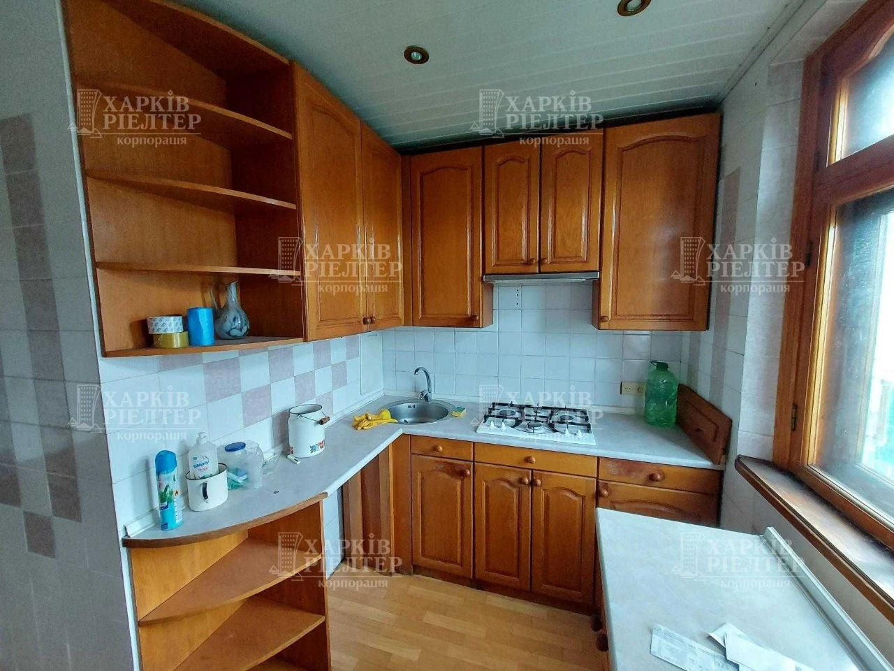 8m 3 room apartment at Aerikosmich Gagarin, Kotsubailo, Derazvinsko