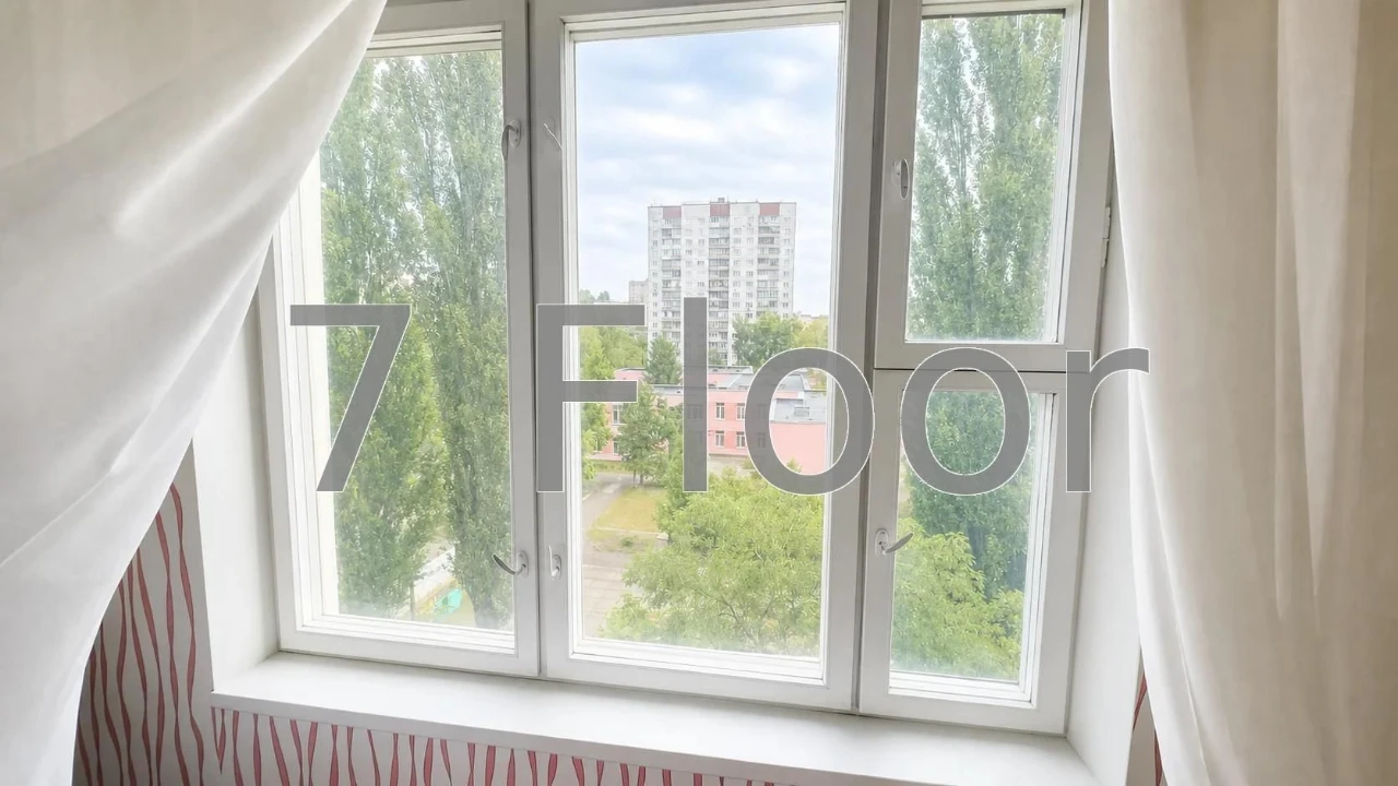 Three-room apartment on Akademika Koroleva Prospect, Novobychi