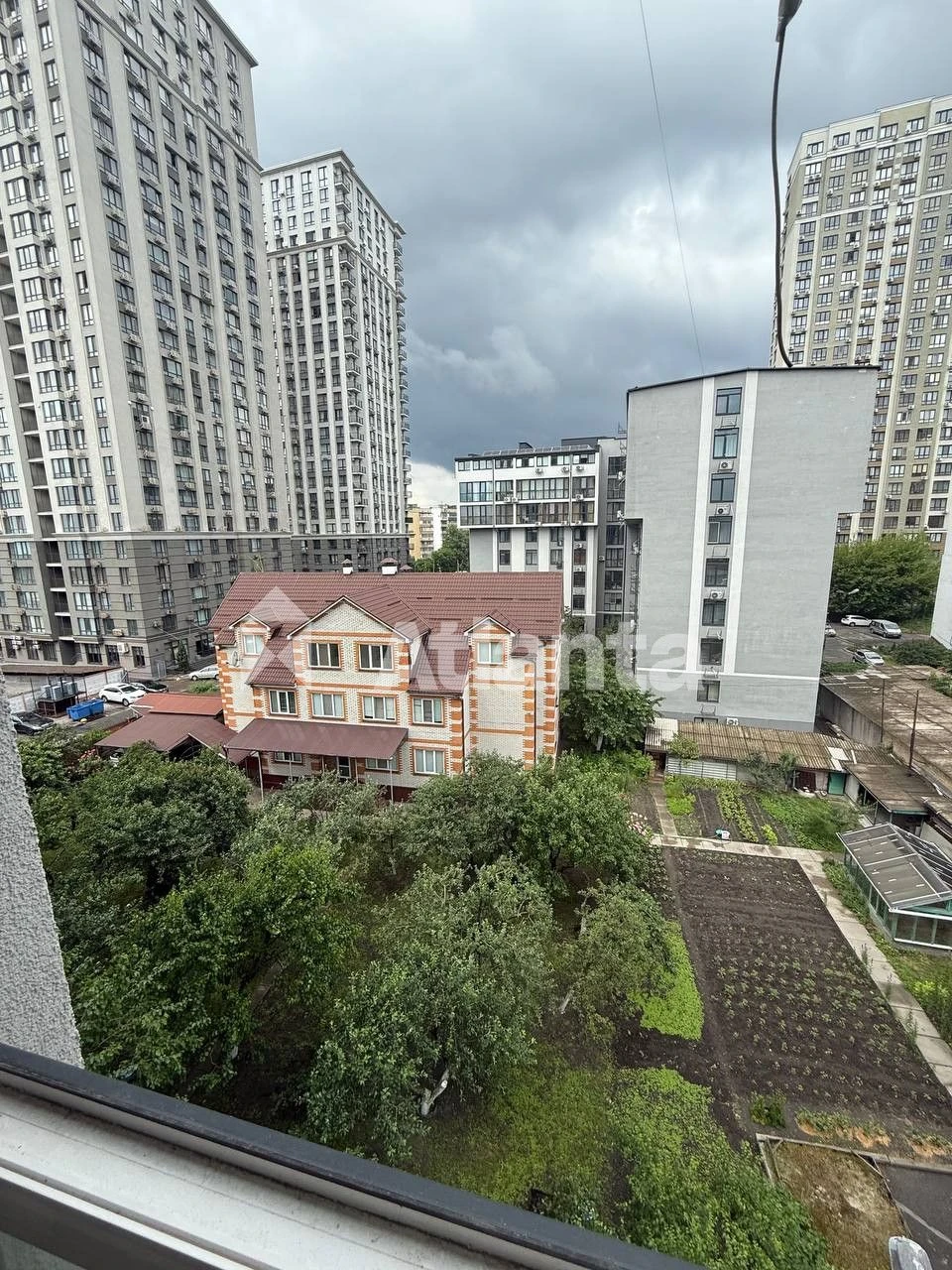 єВідновлення.Постанови.2х к квартира з євроремонтом . Метро