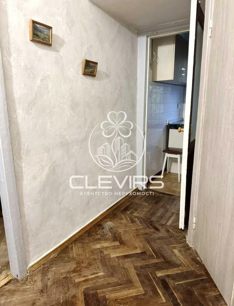 Держпрограми. Продаж 2 к квартири, проспект Голосіївський 10