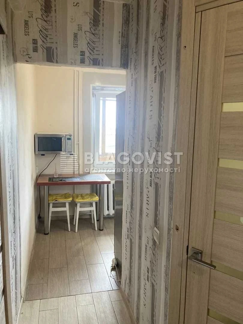 Продаж 1кімн вул.Ольжича ,18а Шевченківський р-н метро Дорог