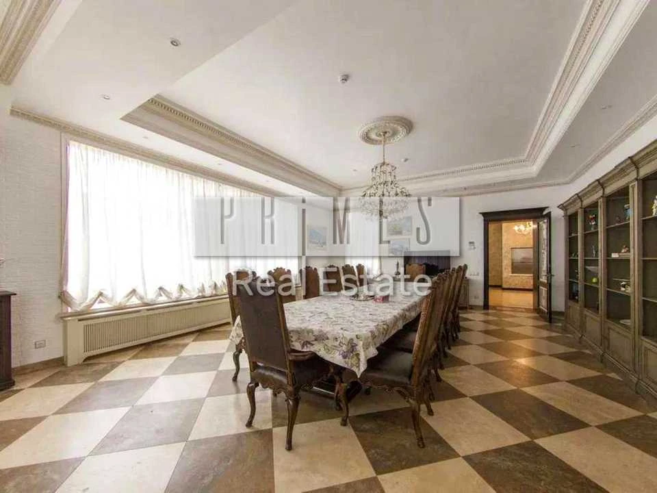 Будинок. Київ, Звіринецька вул.