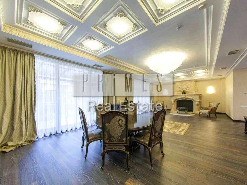 Будинок. Київ, Звіринецька вул.