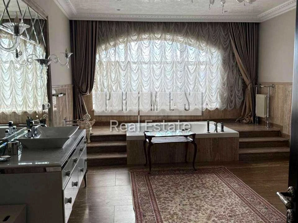 Будинок. Київ, Звіринецька вул.