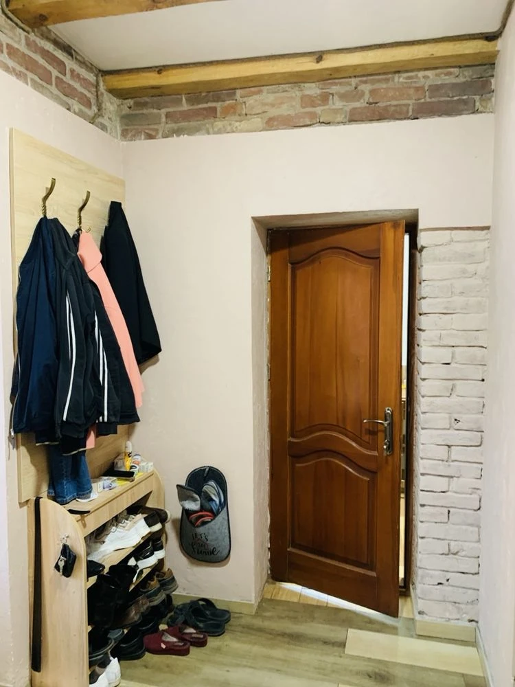 Property: House in Rogatka Area