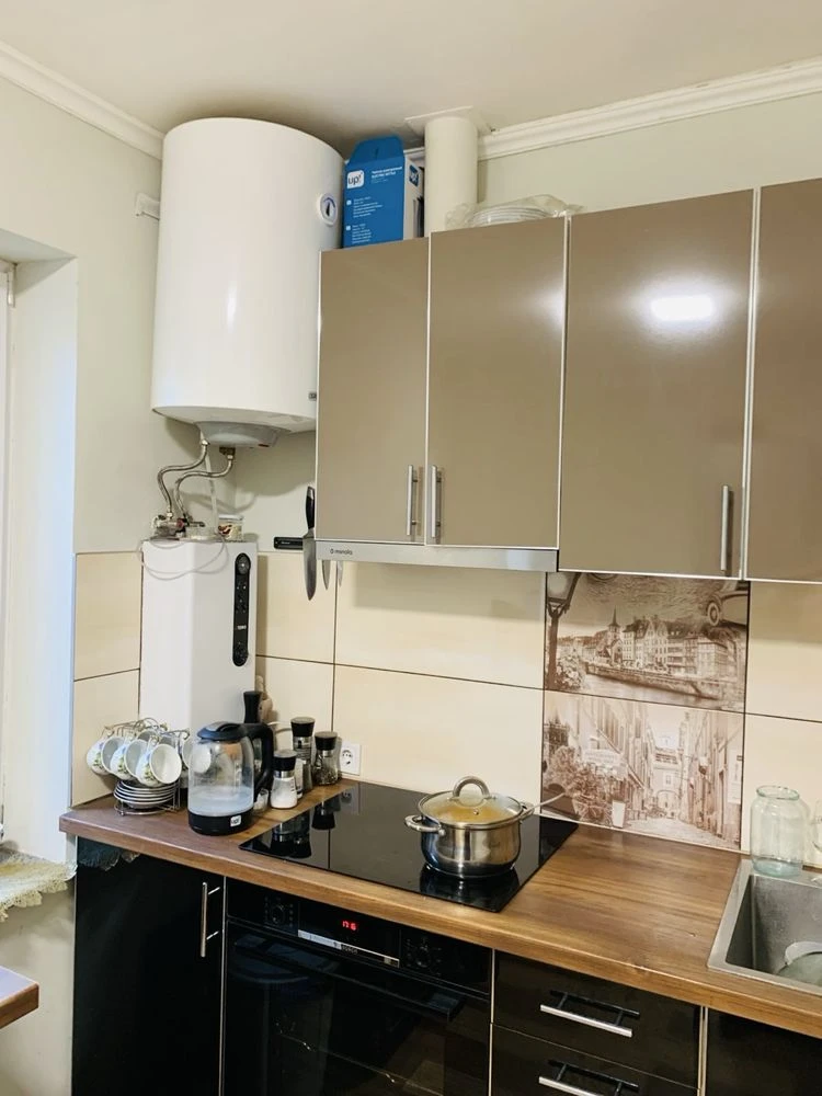 Property: House in Rogatka Area