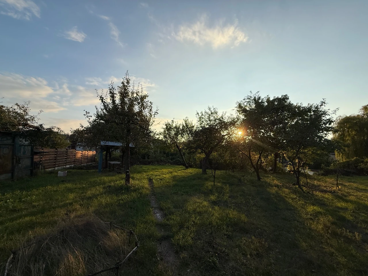 House for Sale, Osorok, Darnytsky District, plot of 8 acres