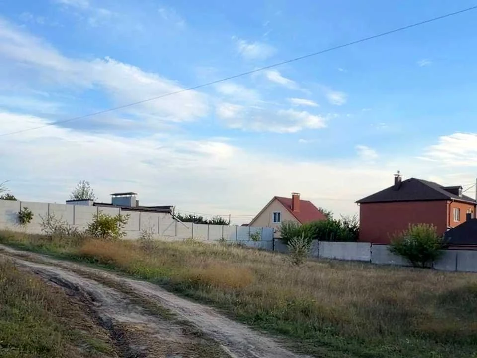 Land. Dnipro