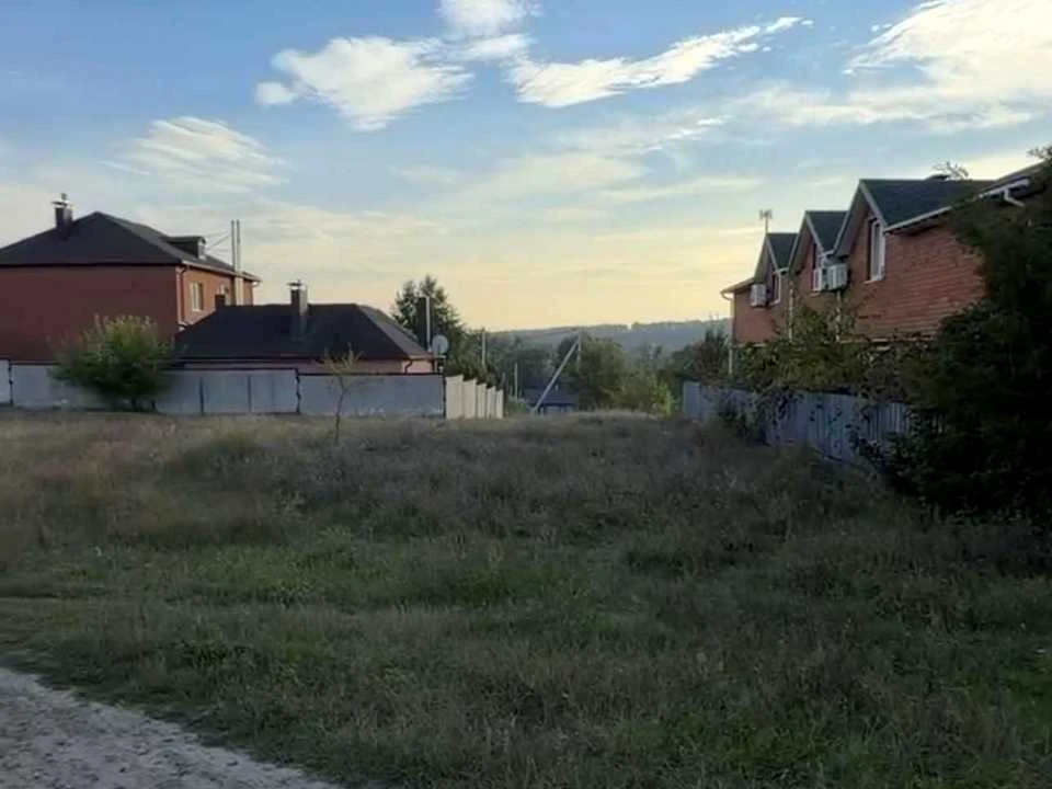 Land. Dnipro