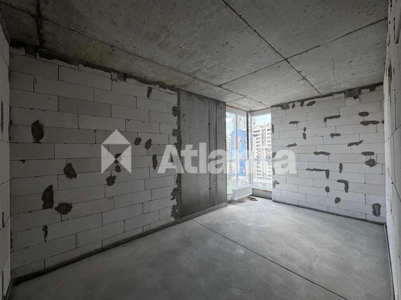 2-bedroom apartment in Akvarel 8 residential complex, William Street