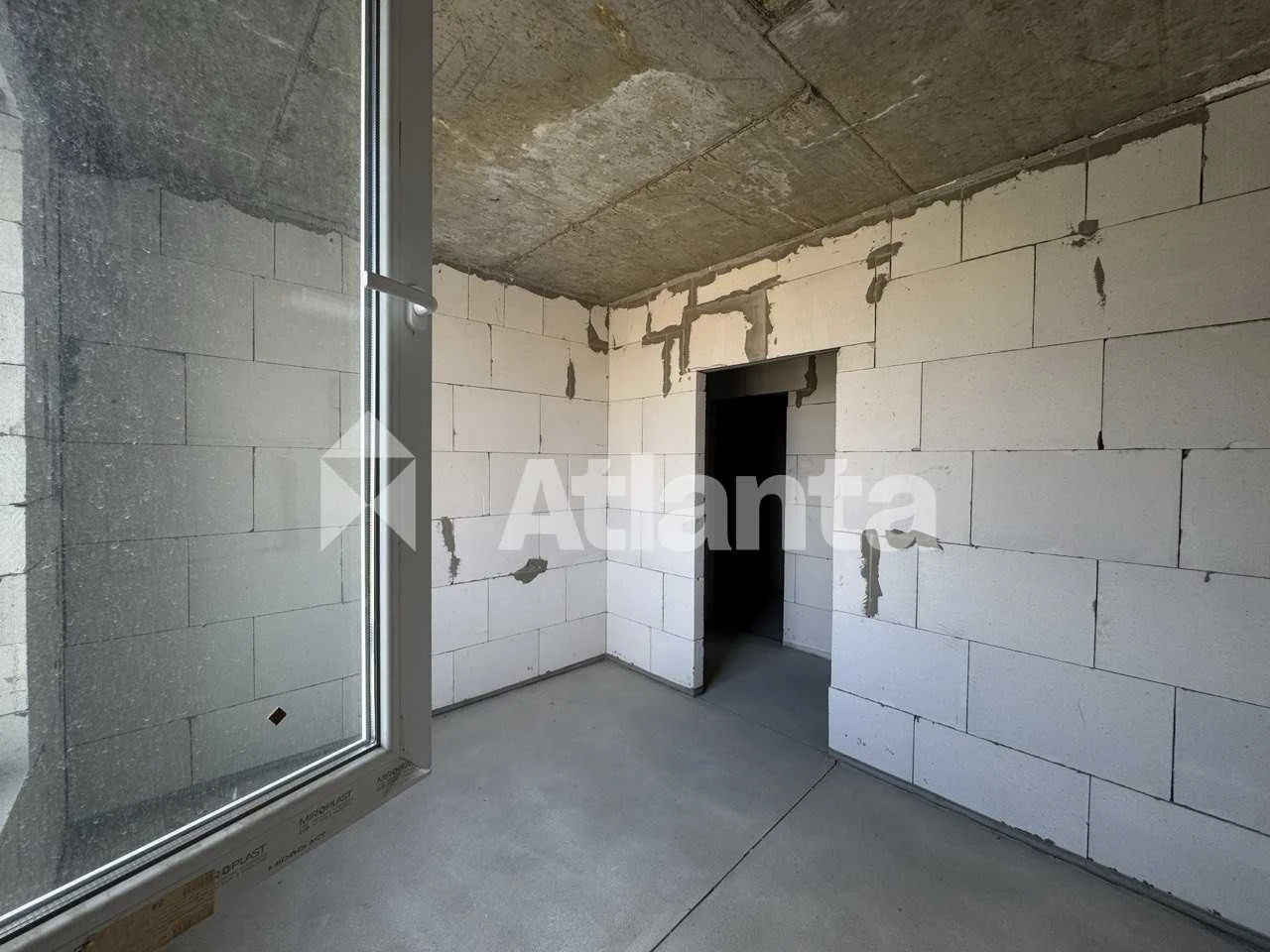 2-bedroom apartment in Akvarel 8 residential complex, William Street