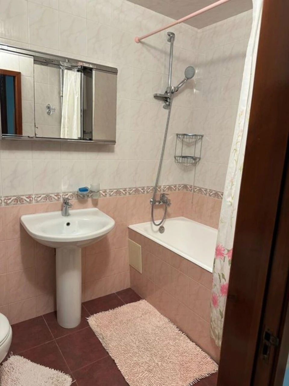 3-кімнатна квартира Таїрова, газ, цегла, 7 поверх, ремонт, м