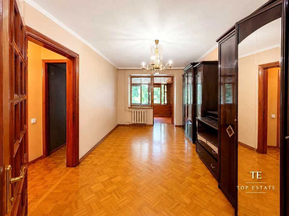 Квартира. Одеса, вулиця Академіка Філатова