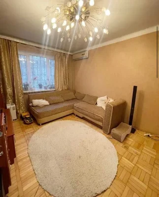 2-room apartment in Cheremushki Park Gorky, Renovated, Furnished