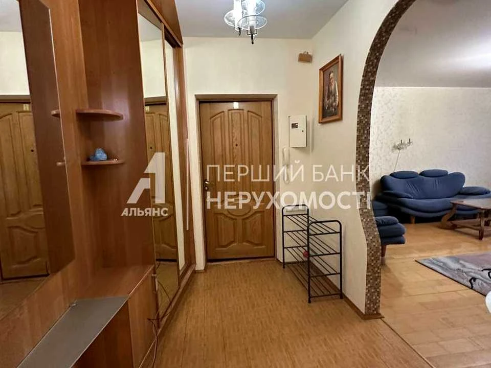 Квартира. Одеса, вулиця Незалежності.