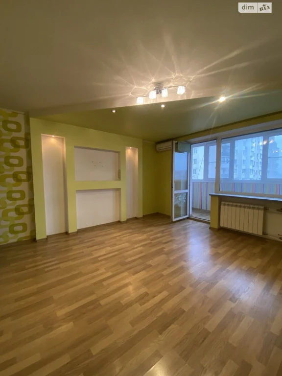 Продається квартира в Хаджибейському