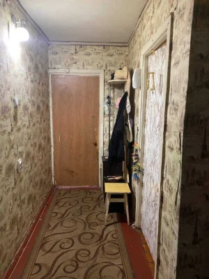 4 room apartment in the basement