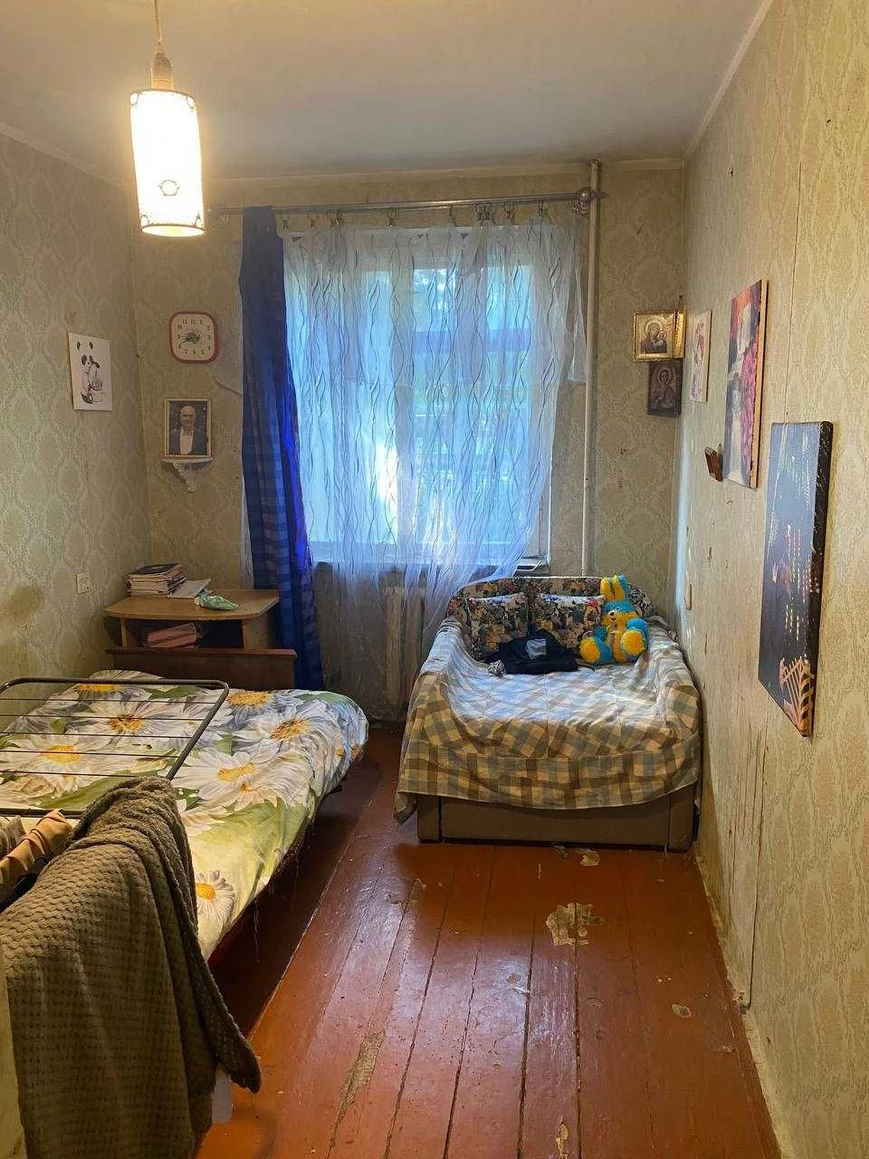 4 room apartment in the basement
