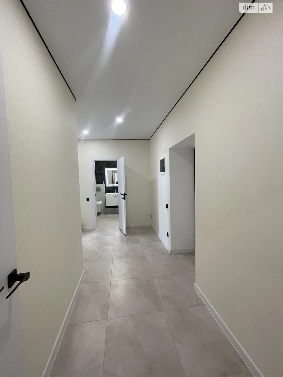 Apartment for Sale: Center