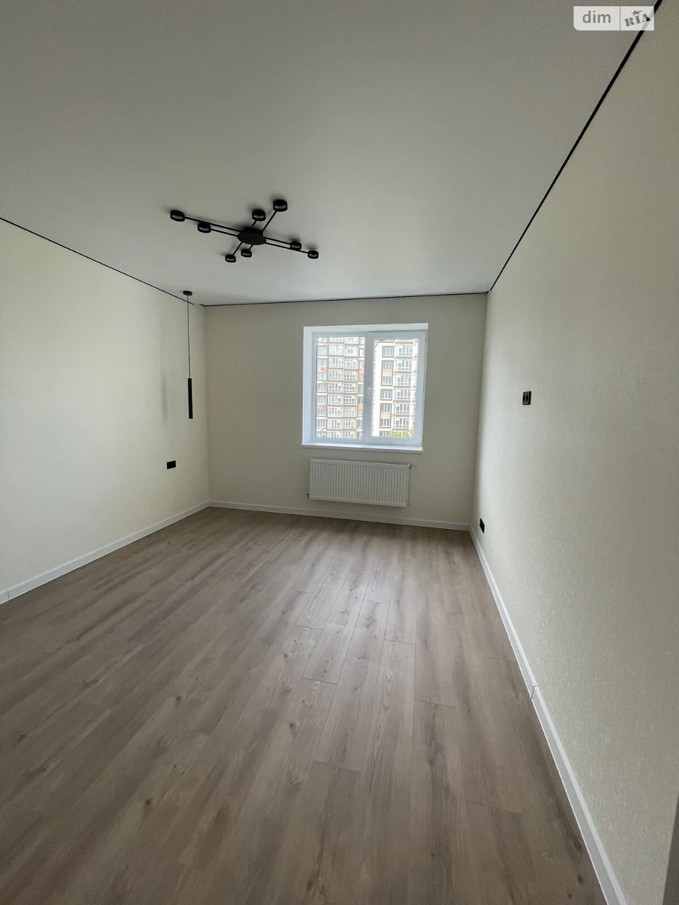Apartment for Sale: Center