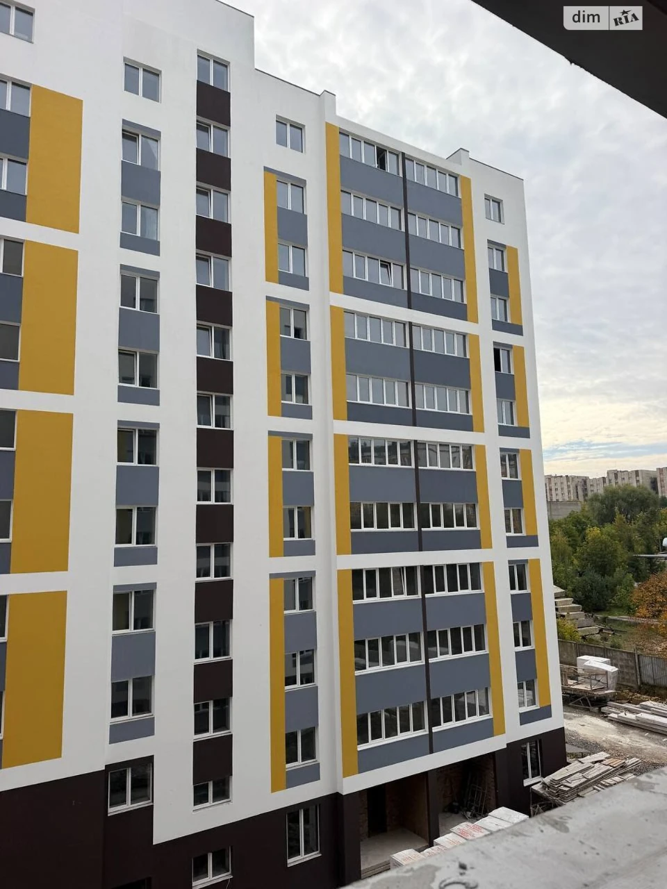 Продаж Квартира Озерна