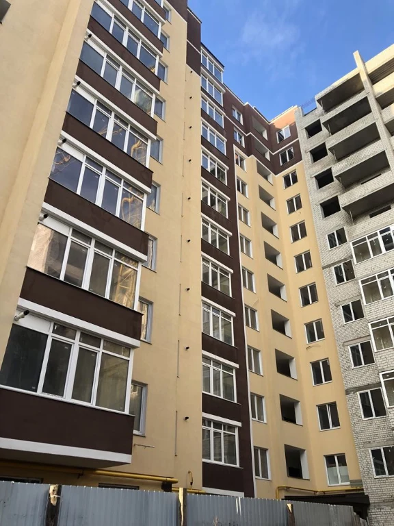Продам квартиру новобудова  з усіма затратами