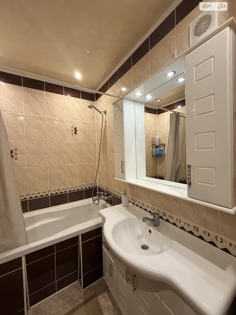 Apartment for Sale - Lipki