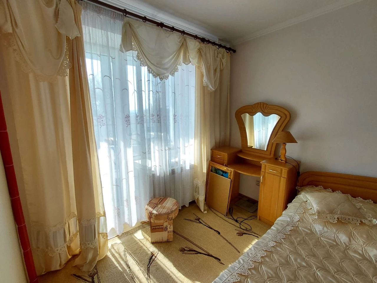 Apartment for sale: Spacious 3-room apartment, 66.6 sq.m. on A. Monastyrsky Street