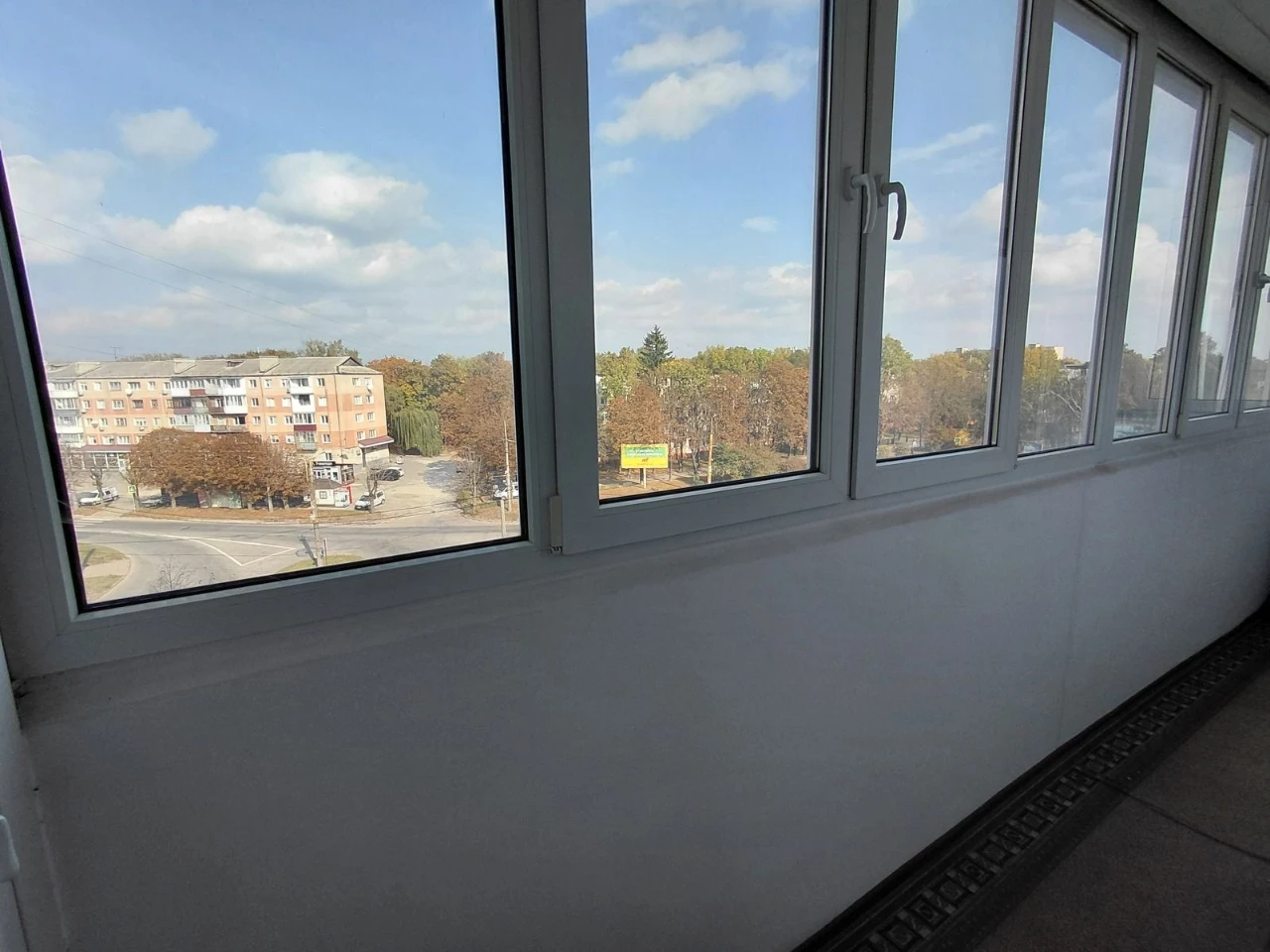 Apartment for sale: Spacious 3-room apartment, 66.6 sq.m. on A. Monastyrsky Street