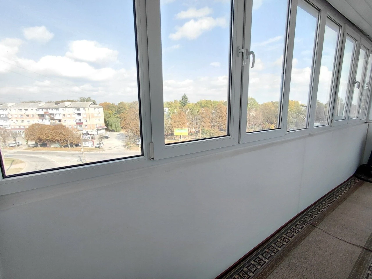 Apartment for sale: Spacious 3-room apartment, 66.6 sq.m. on A. Monastyrsky Street