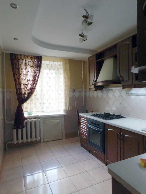Продаж 3-кімнатної квартири, проспект Миру, район ЗАЗ