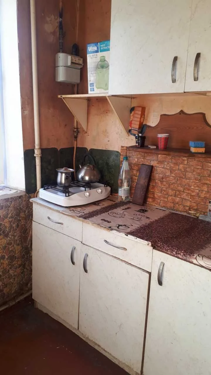For Sale: 2-bedroom apartment in the center on Shulginikh Street (2nd floor)