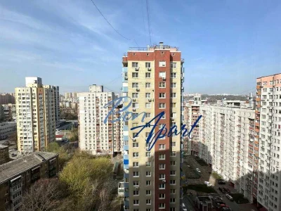 Квартира. Київ, Феодосійський пров.