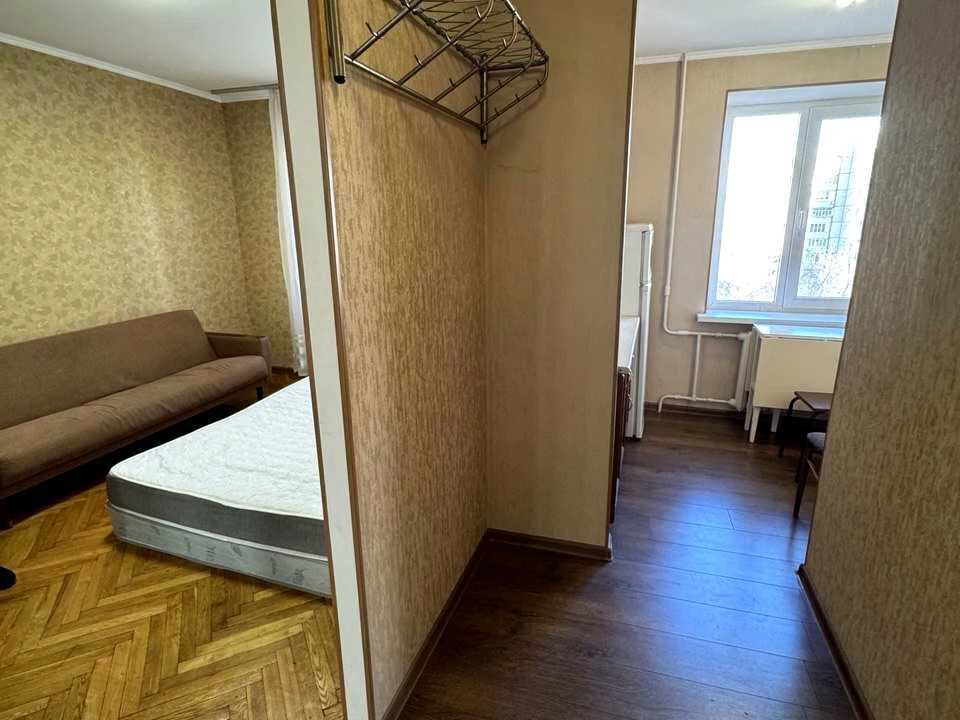 Apartment. Kam'yanska Street, Kyiv