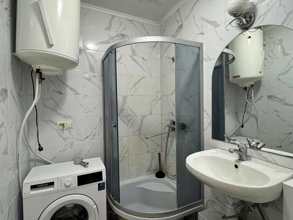 Apartment. Kam'yanska Street, Kyiv