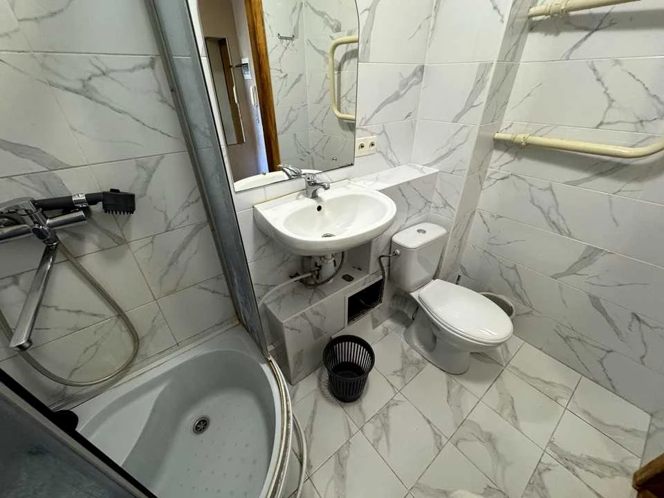 Apartment. Kam'yanska Street, Kyiv