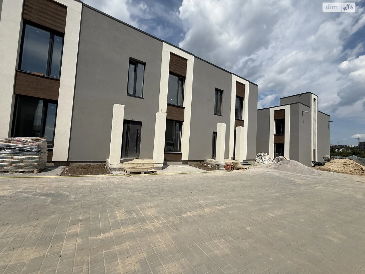 Townhouse for sale in Pyrogovo