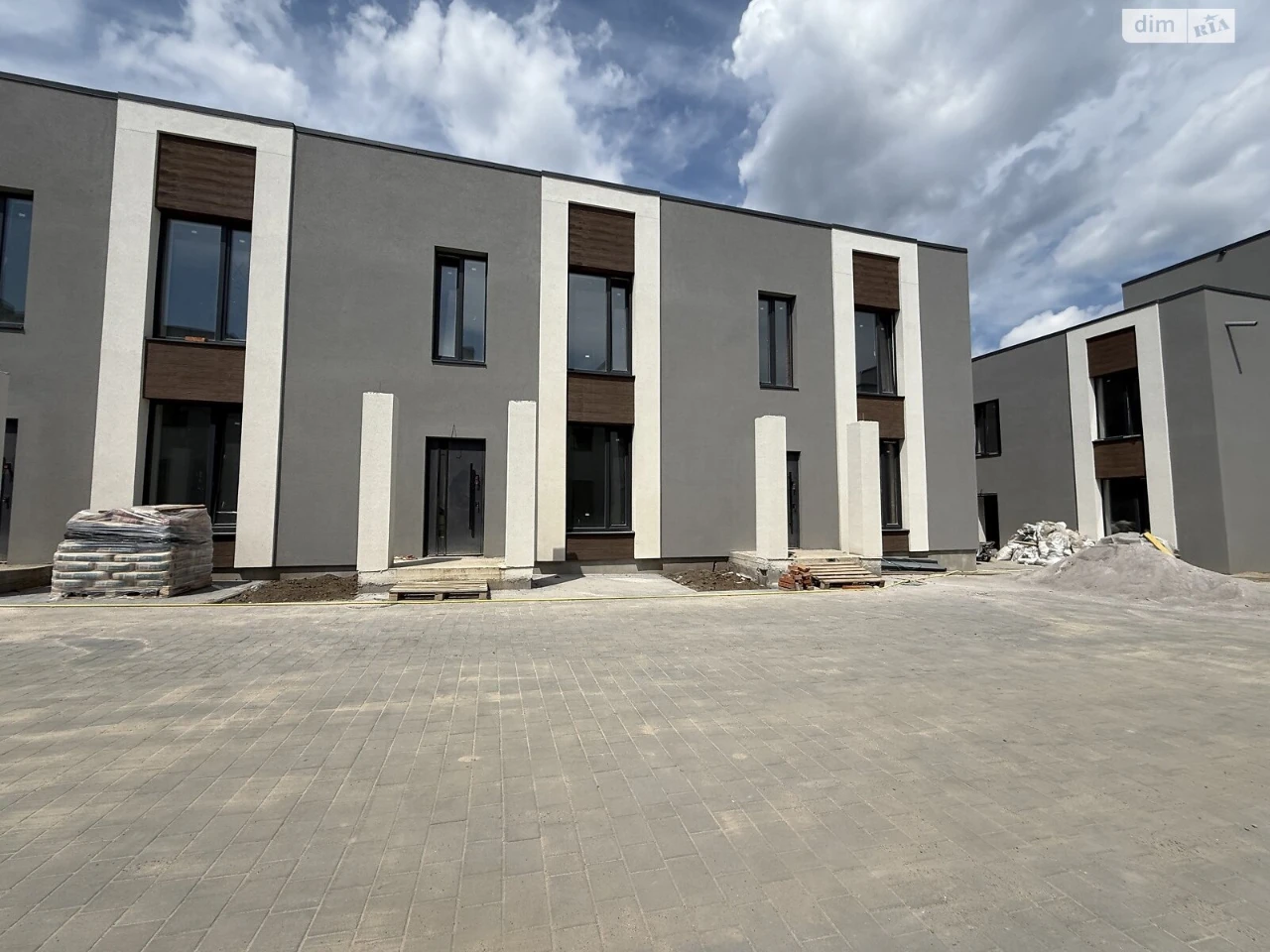 Townhouse for sale in Pyrogovo