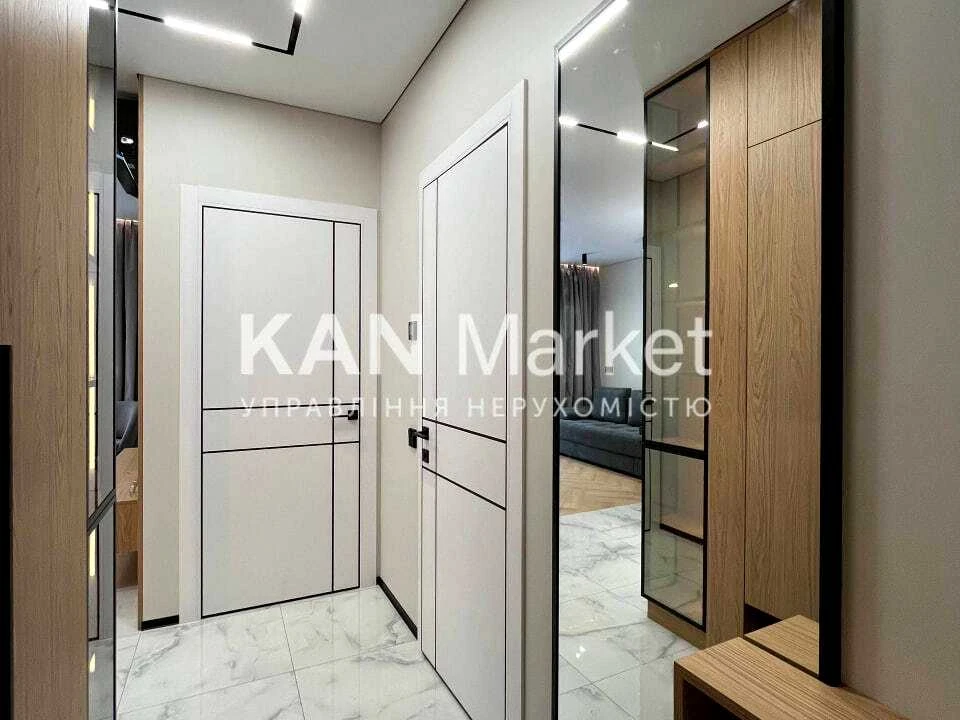 Квартира. Киев, проспект Кистяковских