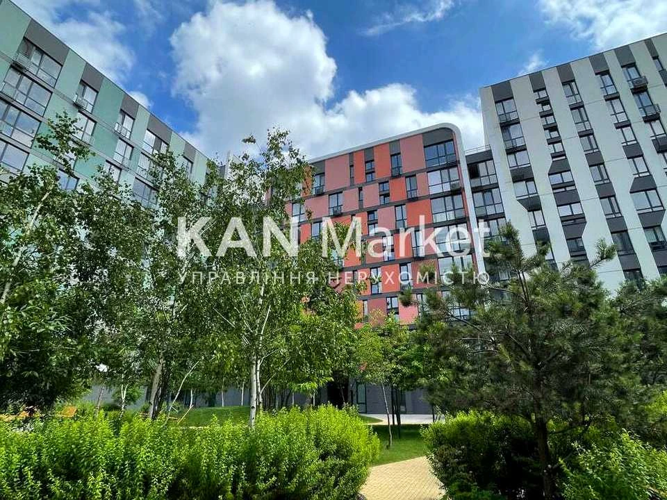 Квартира. Київ, Тадея Рильського бульвар.