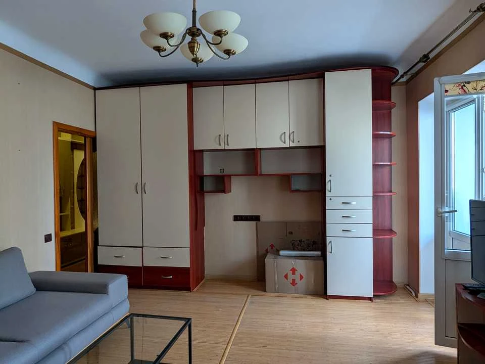 Квартира. Київ, Євгена Коновальця вул.