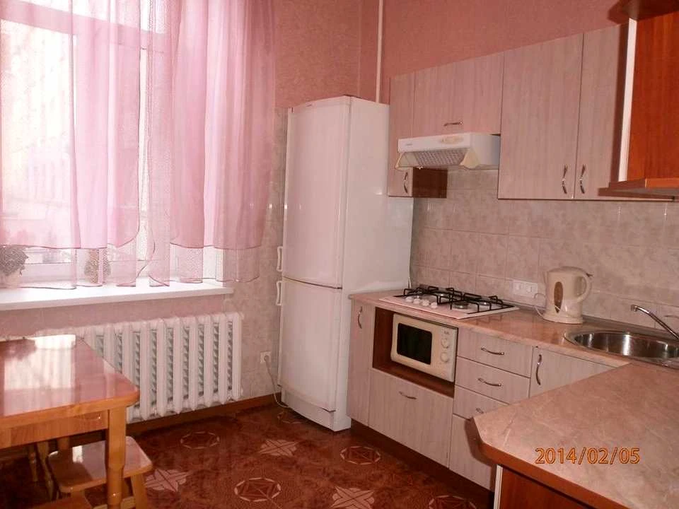 Квартира. Київ, Басейна вул.