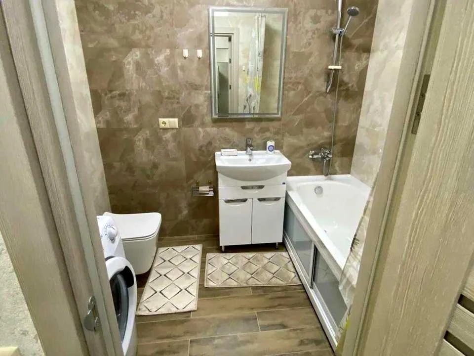 Квартира. Киев, Моторный проезд.