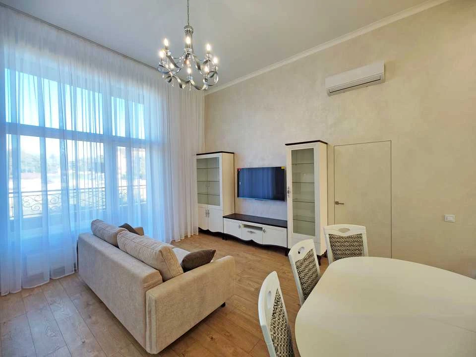 Квартира. Київ, вулиця Михайла Бойчука, 52