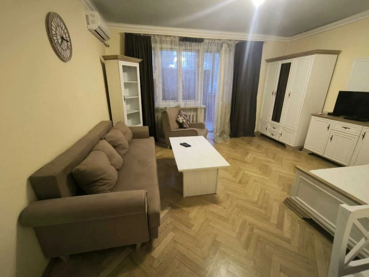 Сдам однокомнатную квартиру (52 м²) в Киеве, Печерский район